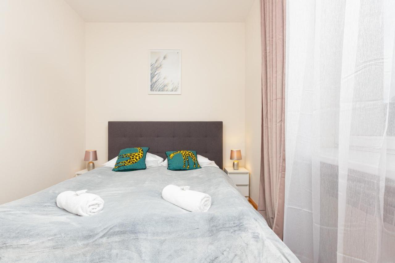 City Center Apartment Elektoralna By Noclegi Renters Βαρσοβία Εξωτερικό φωτογραφία